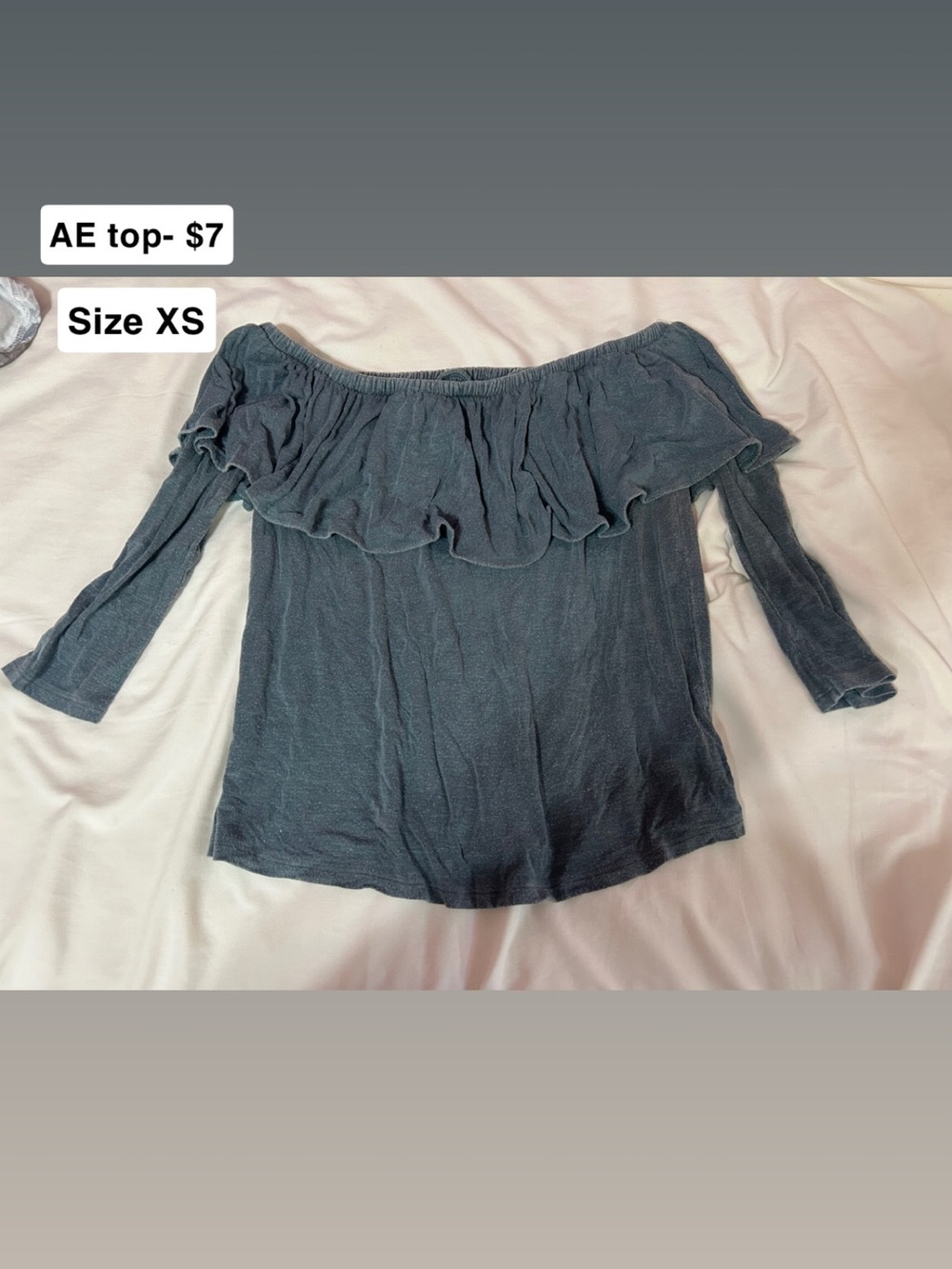 American Eagle Outfitters Off-Shoulder Ruffle Top in Charcoal Green